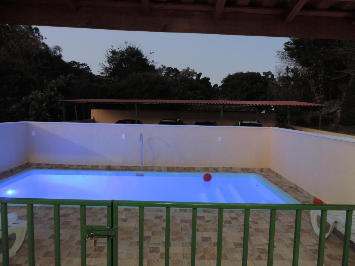 הוילה Jambeiro Sitio Sebastiao Pereira מראה חיצוני תמונה